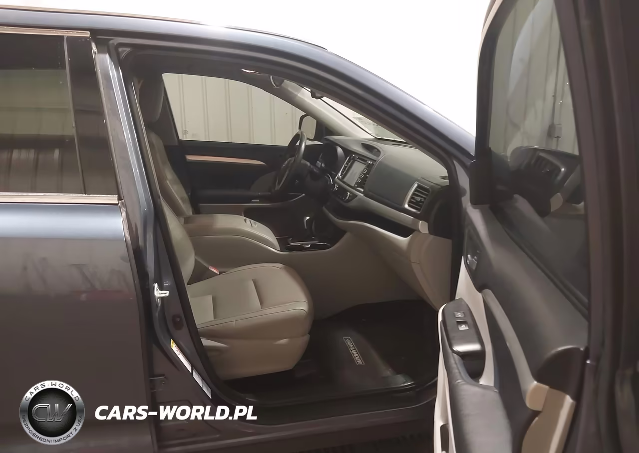 2015 Toyota Highlander Xle V6 VIN:5TDJKRFH9FS174638 - 5