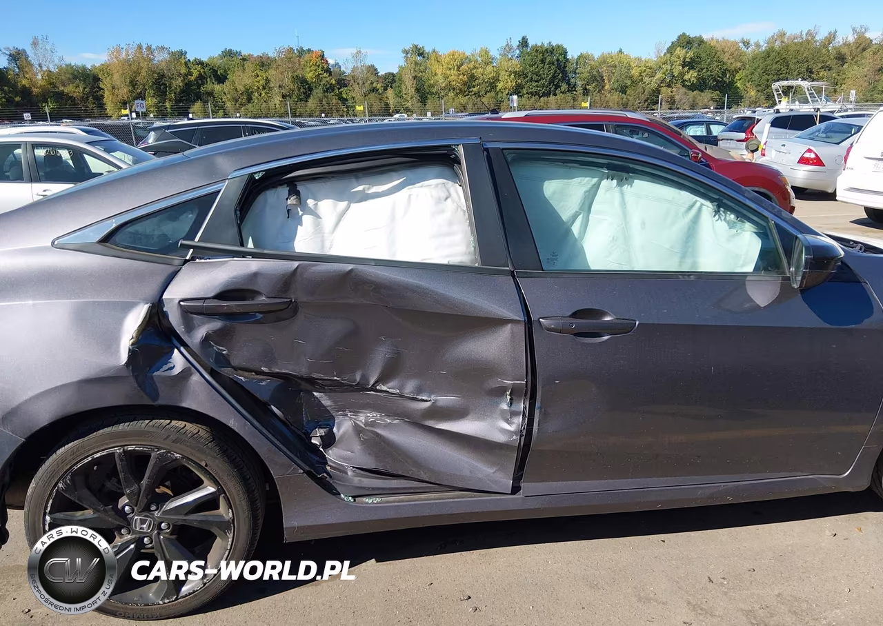 2021 Honda Civic Sport VIN:19XFC2F84ME002146 - 13