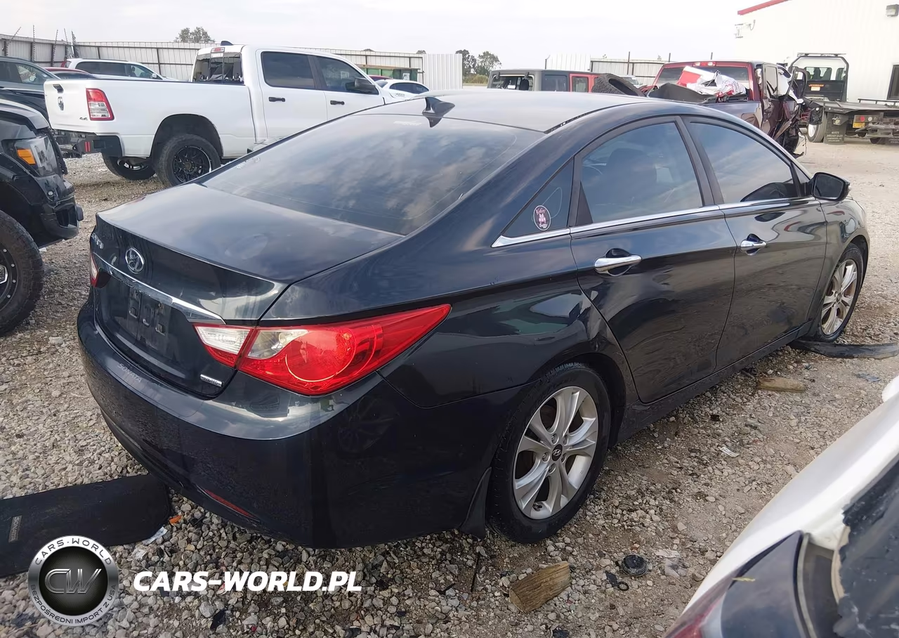 2013 Hyundai Sonata Limited VIN:5NPEC4AC4DH648186 - 4