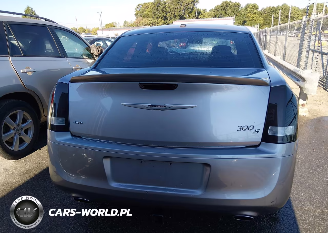 2014 Chrysler 300 300S VIN:2C3CCAGG5EH297870 - 16