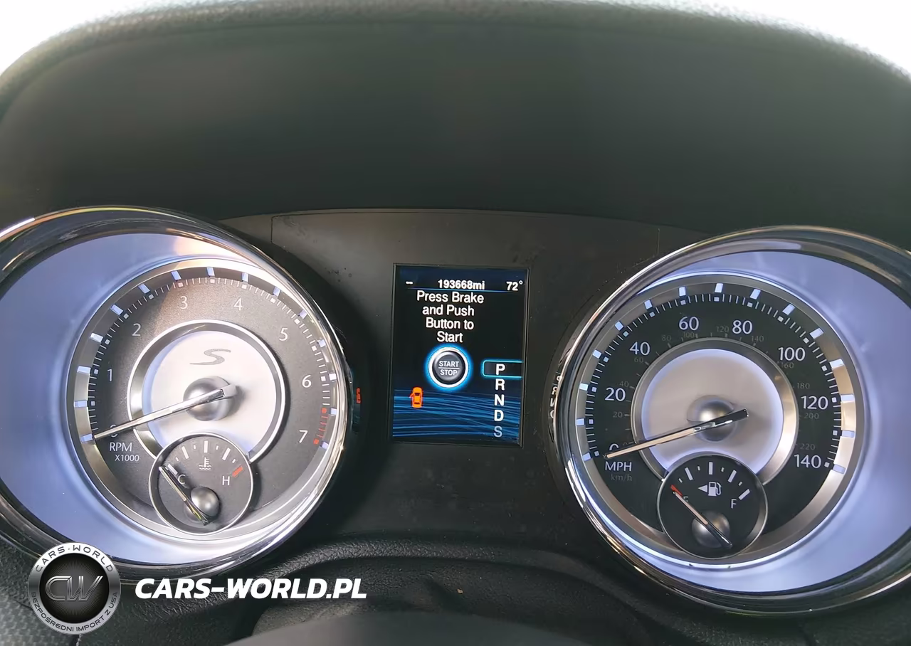 2014 Chrysler 300 300S VIN:2C3CCAGG5EH297870 - 7