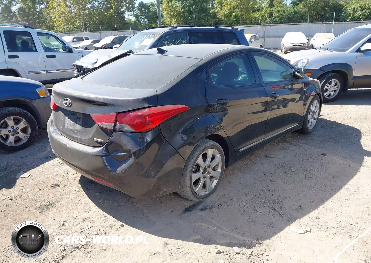 2013 Hyundai Elantra Limited VIN:5NPDH4AE5DH369070 - 4