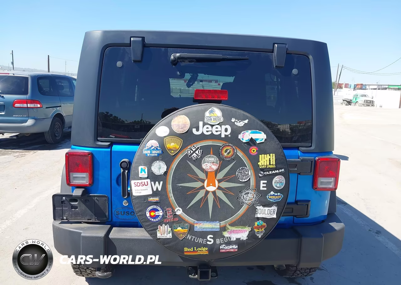 2016 Jeep Wrangler Unlimited Sport VIN:1C4BJWDG3GL270798 - 17