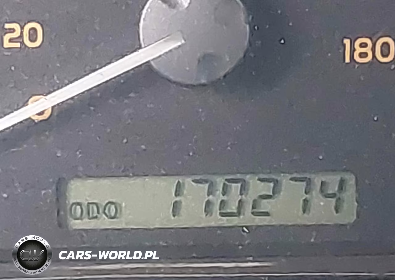 2007 Toyota Sequoia Limited V8 VIN:5TDBT48A57S284270 - 16