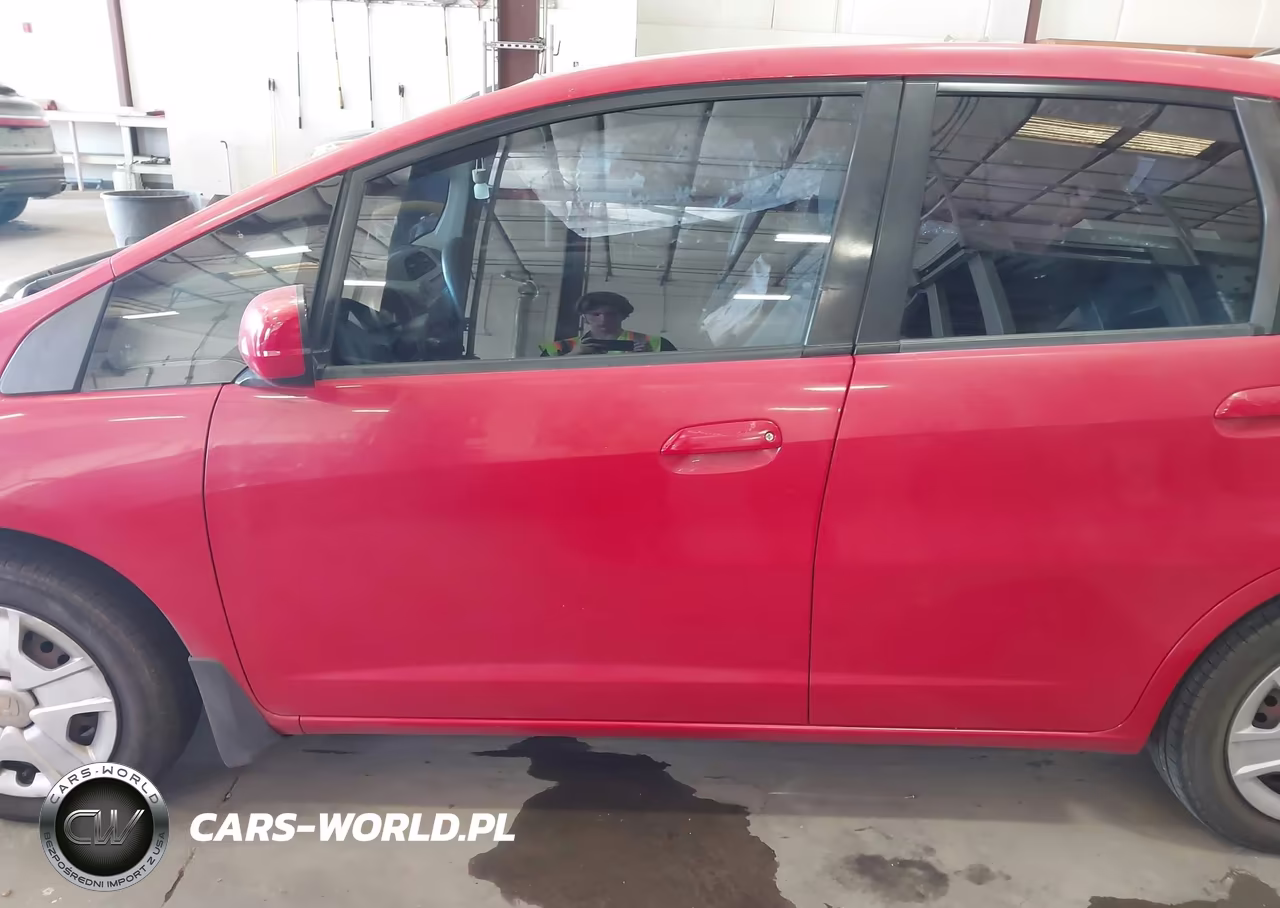 2013 Honda Fit VIN:JHMGE8H37DC035909 - 14