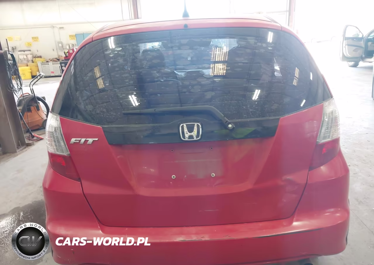 2013 Honda Fit VIN:JHMGE8H37DC035909 - 16
