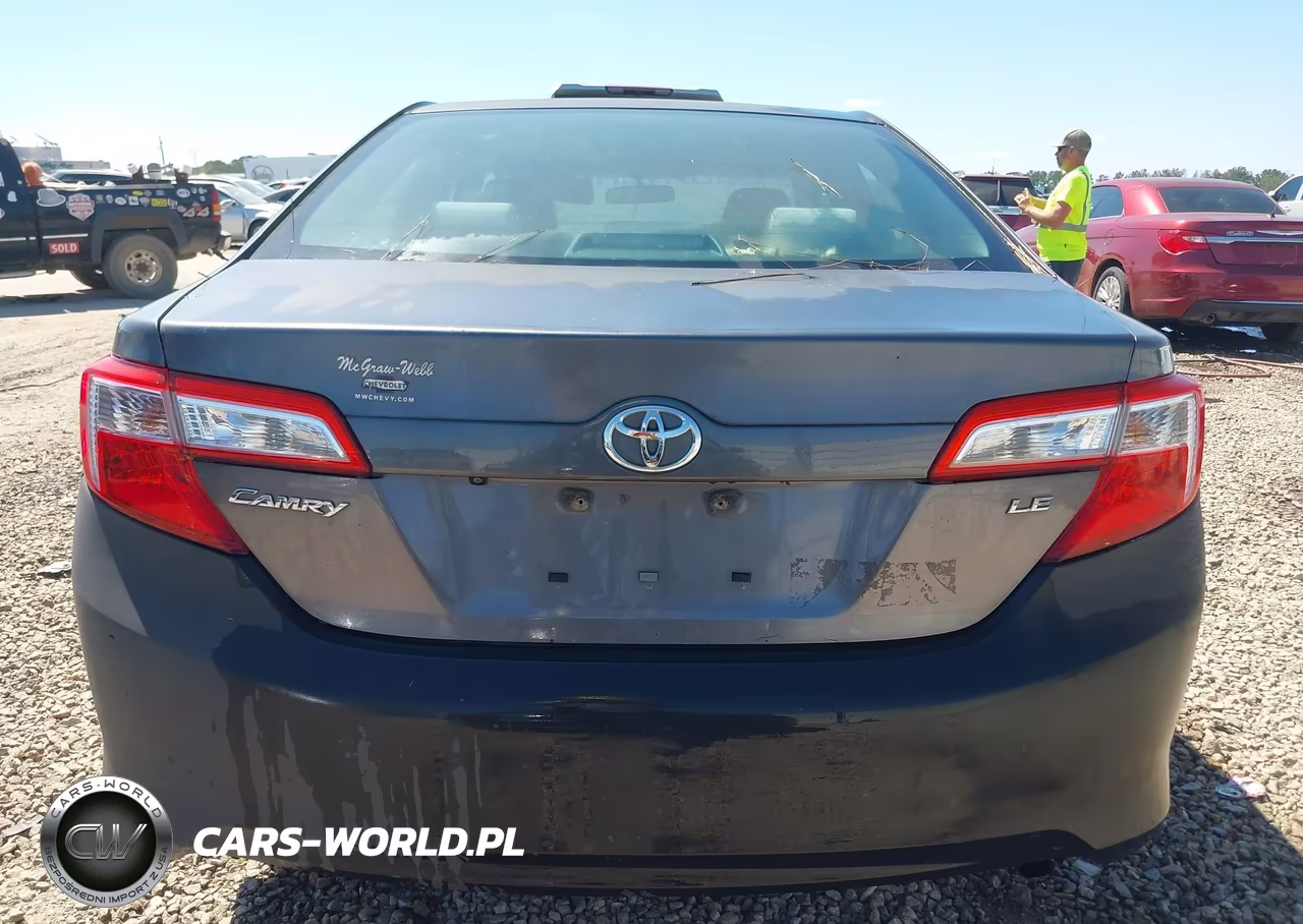 2014 Toyota Camry Le VIN:4T1BF1FK8EU364703 - 16