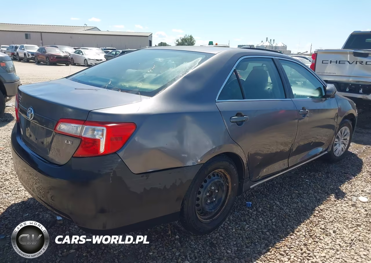 2014 Toyota Camry Le VIN:4T1BF1FK8EU364703 - 4