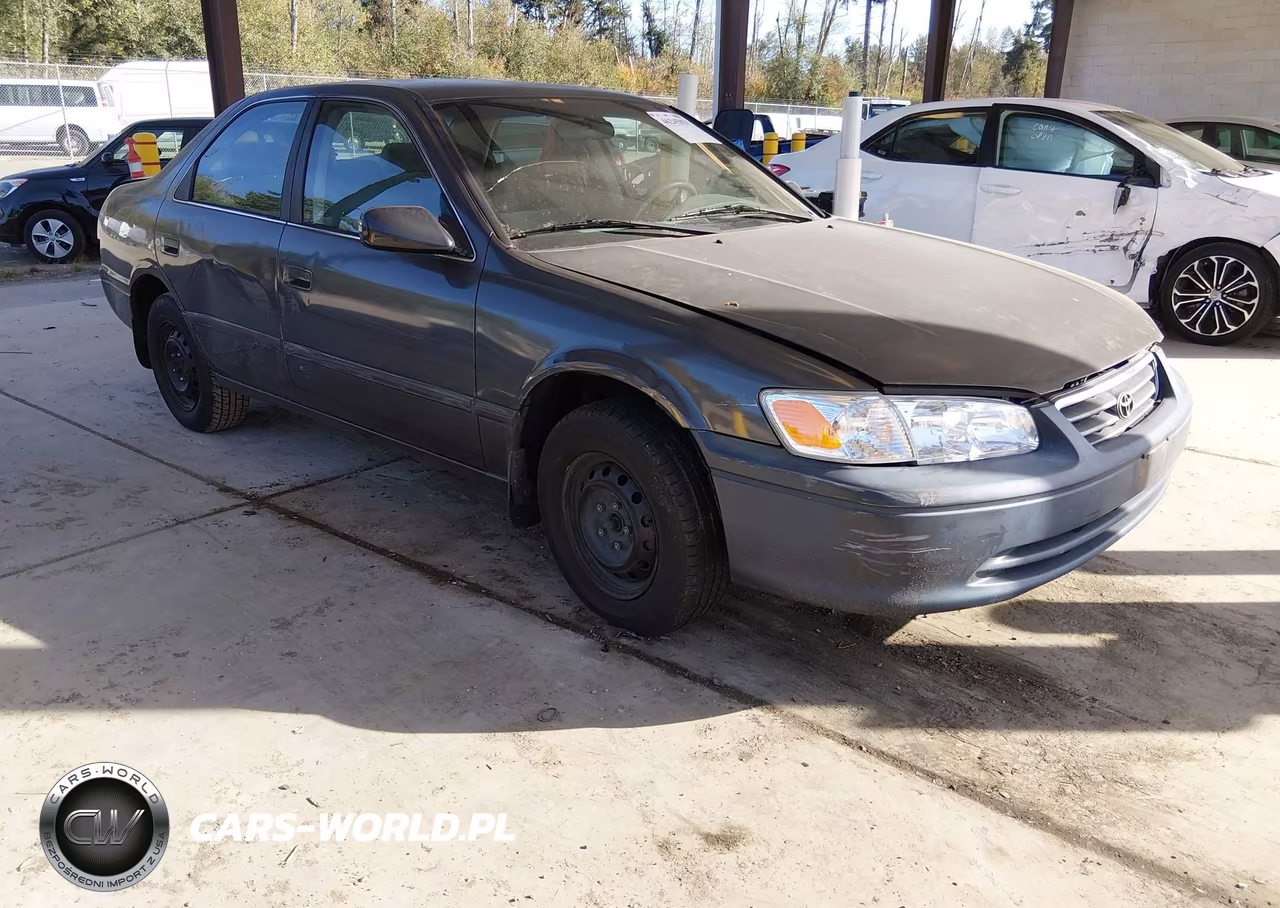 2000 Toyota Camry Ce