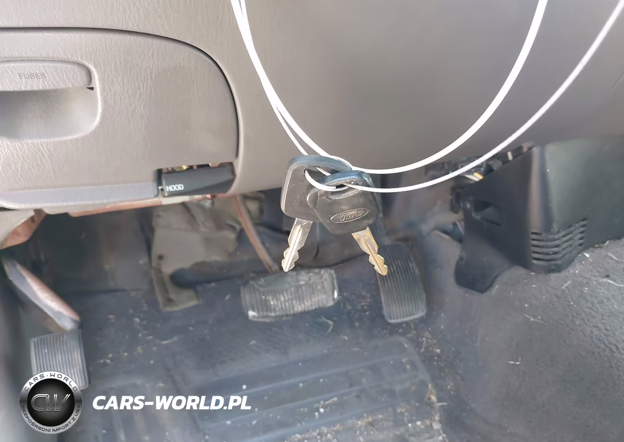2000 Ford F-150 Lariat-Work Series-Xl-Xlt VIN:1FTRX17LXYKB43787 - 11