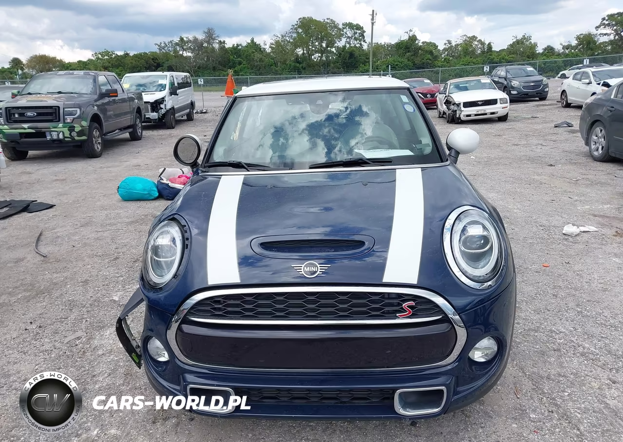 2019 Mini Hardtop Cooper S VIN:WMWXP7C52K2A50111 - 11