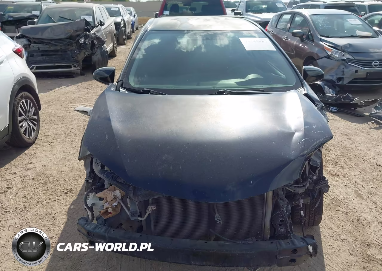2016 Toyota Corolla Le VIN:5YFBURHE0GP460776 - 13
