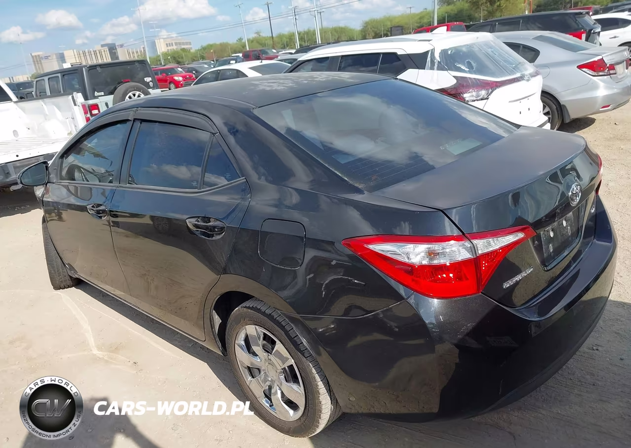 2016 Toyota Corolla Le VIN:5YFBURHE0GP460776 - 3