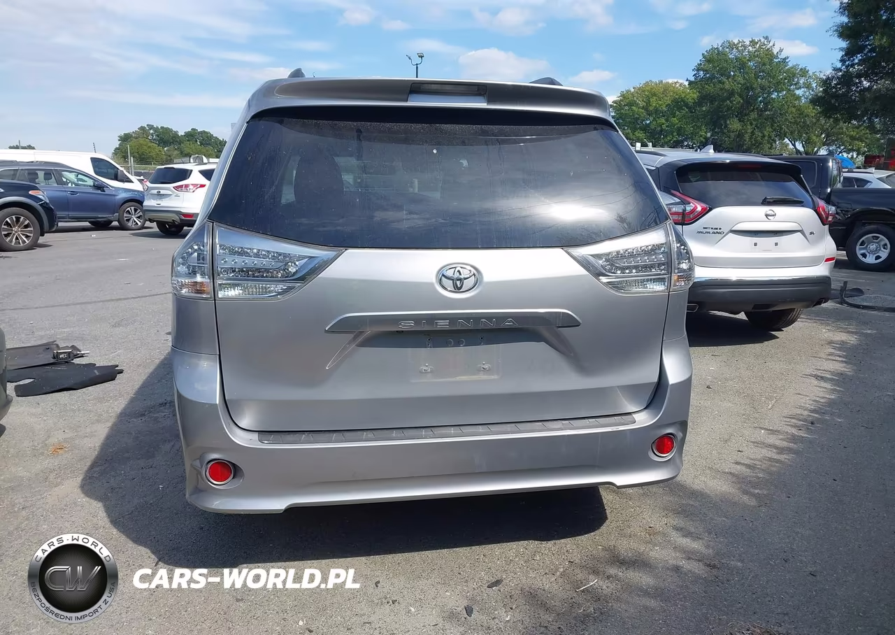 2015 Toyota Sienna Se 8 Passenger VIN:5TDXK3DC5FS674116 - 15