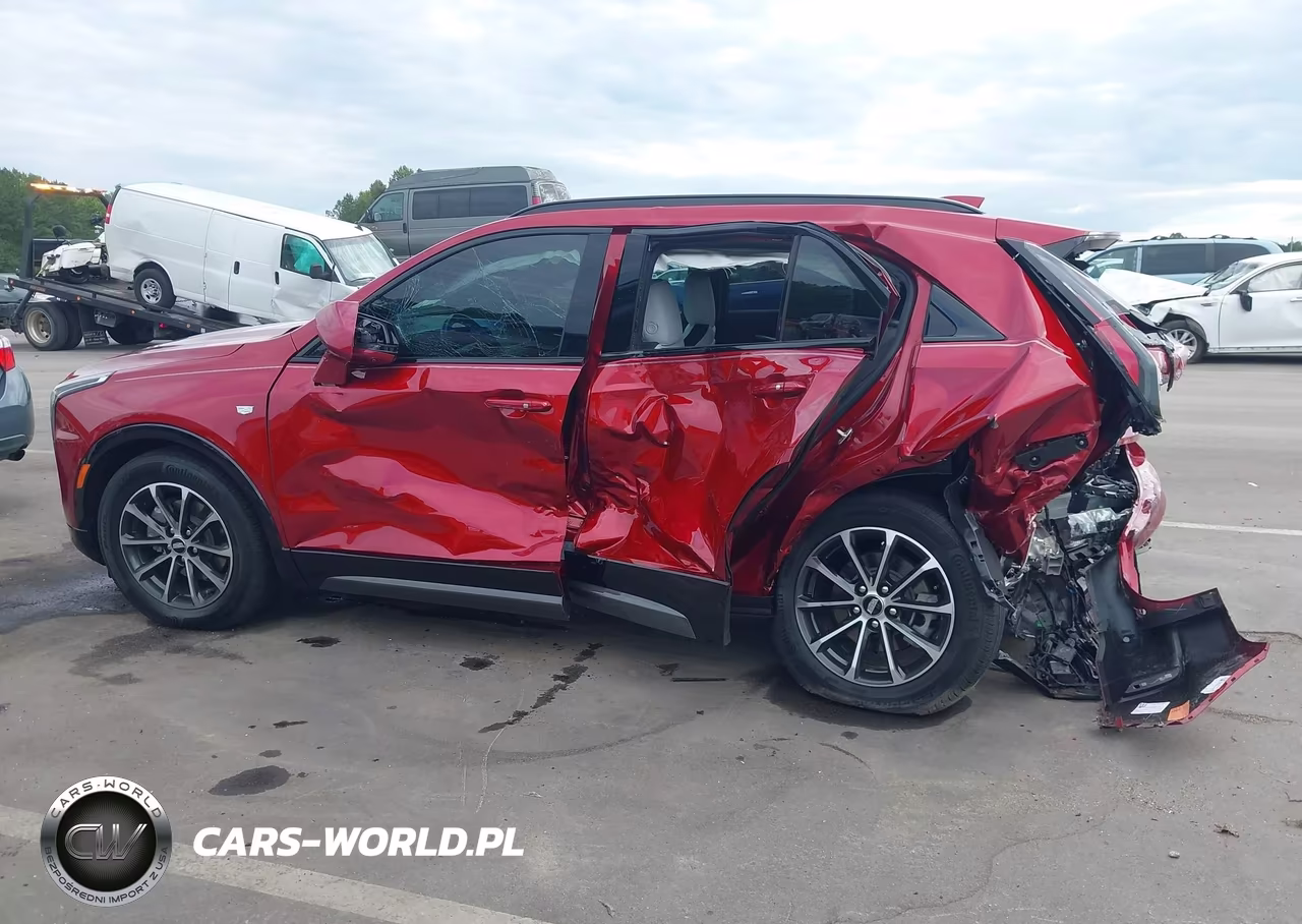 2025 Cadillac Xt4 Fwd Sport VIN:1GYFZER45SF104156 - 6