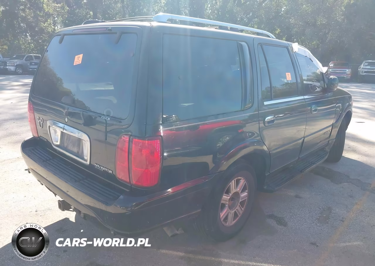 2002 Lincoln Navigator VIN:5LMFU28RX2LJ04597 - 4