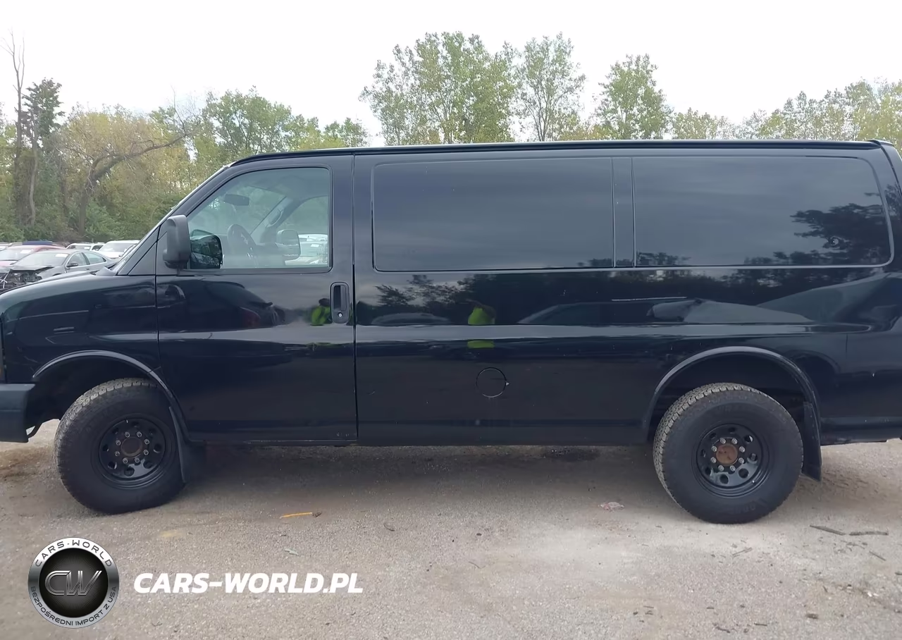 2013 Chevrolet Express 2500 Work Van VIN:1GCWGFCAXD1180472 - 14