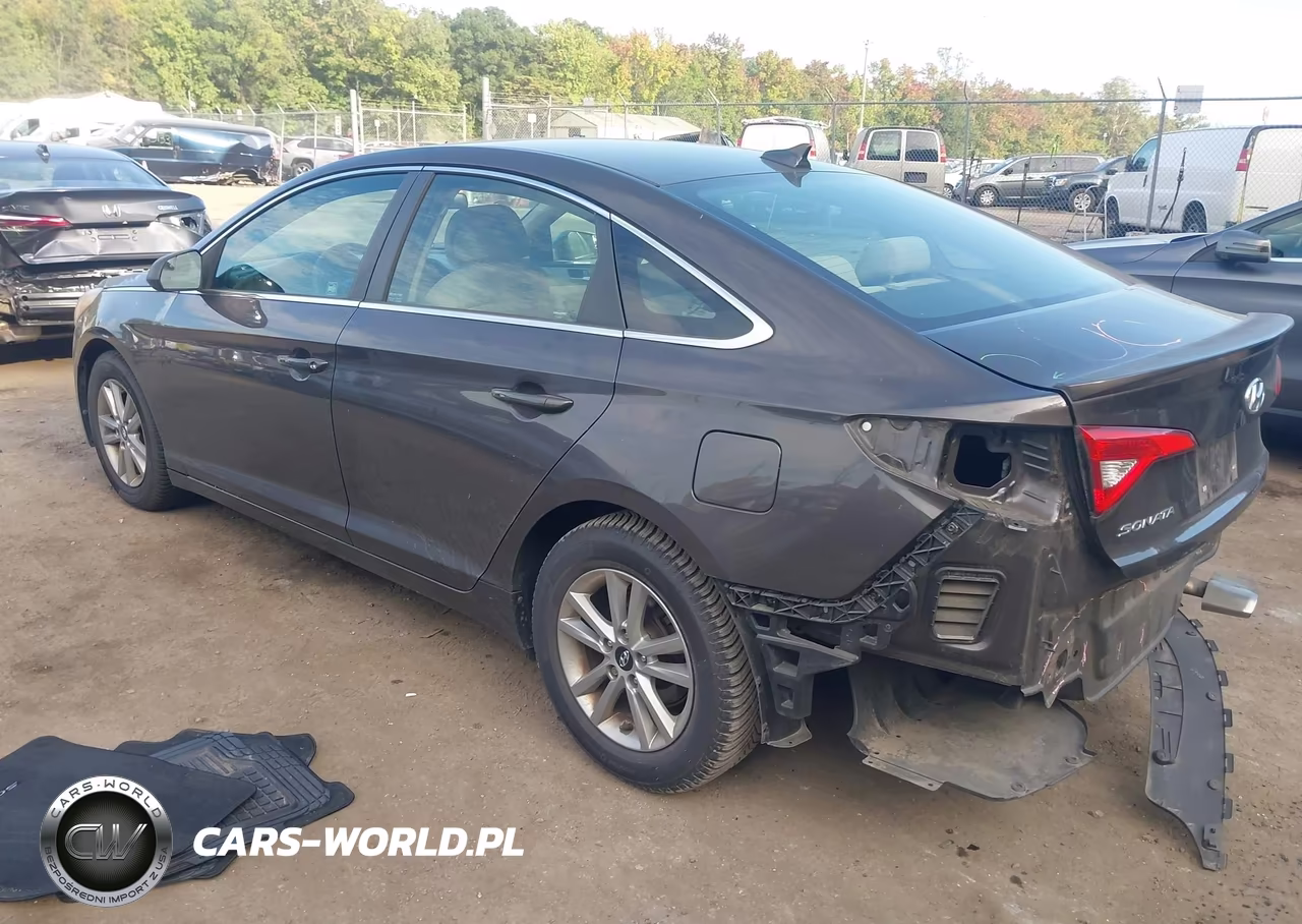 2015 Hyundai Sonata Se VIN:5NPE24AF9FH214586 - 3