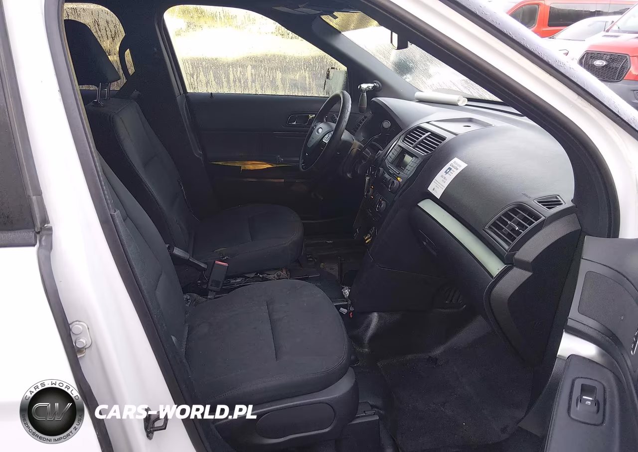 2019 Ford Police Interceptor Utility VIN:1FM5K8ARXKGA32973 - 5