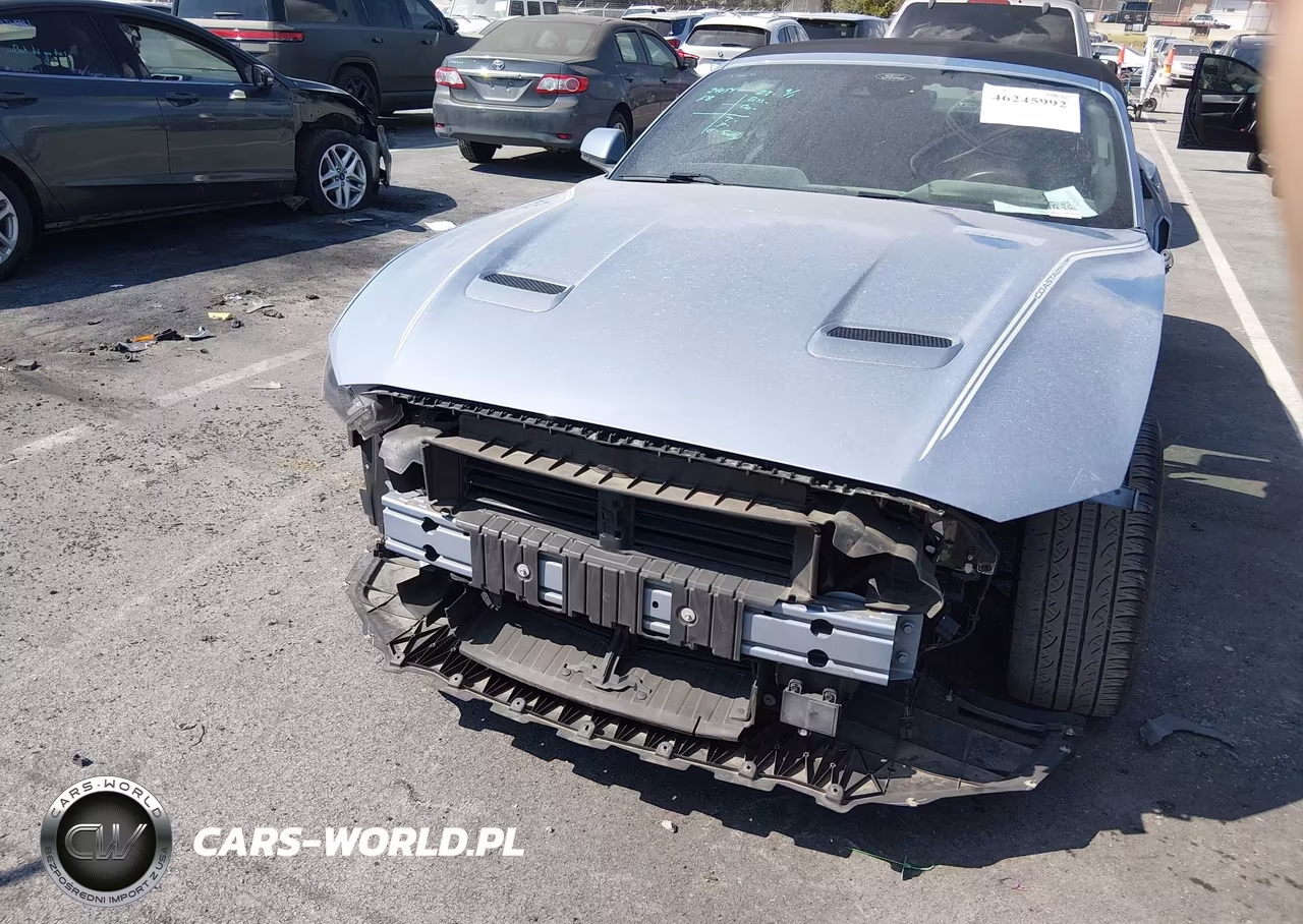 2022 Ford Mustang Ecoboost Premium VIN:1FATP8UH6N5143560 - 12