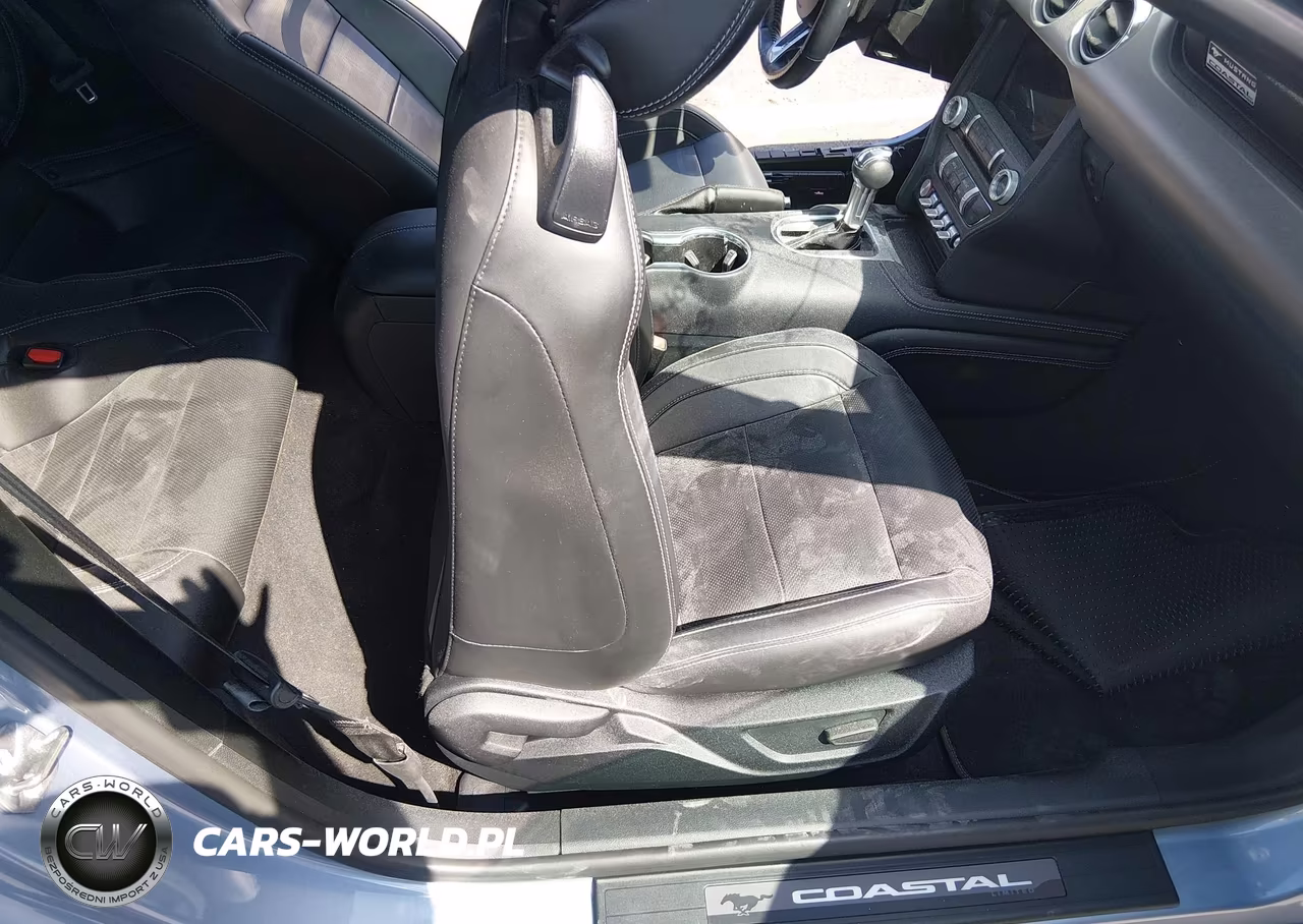2022 Ford Mustang Ecoboost Premium VIN:1FATP8UH6N5143560 - 5