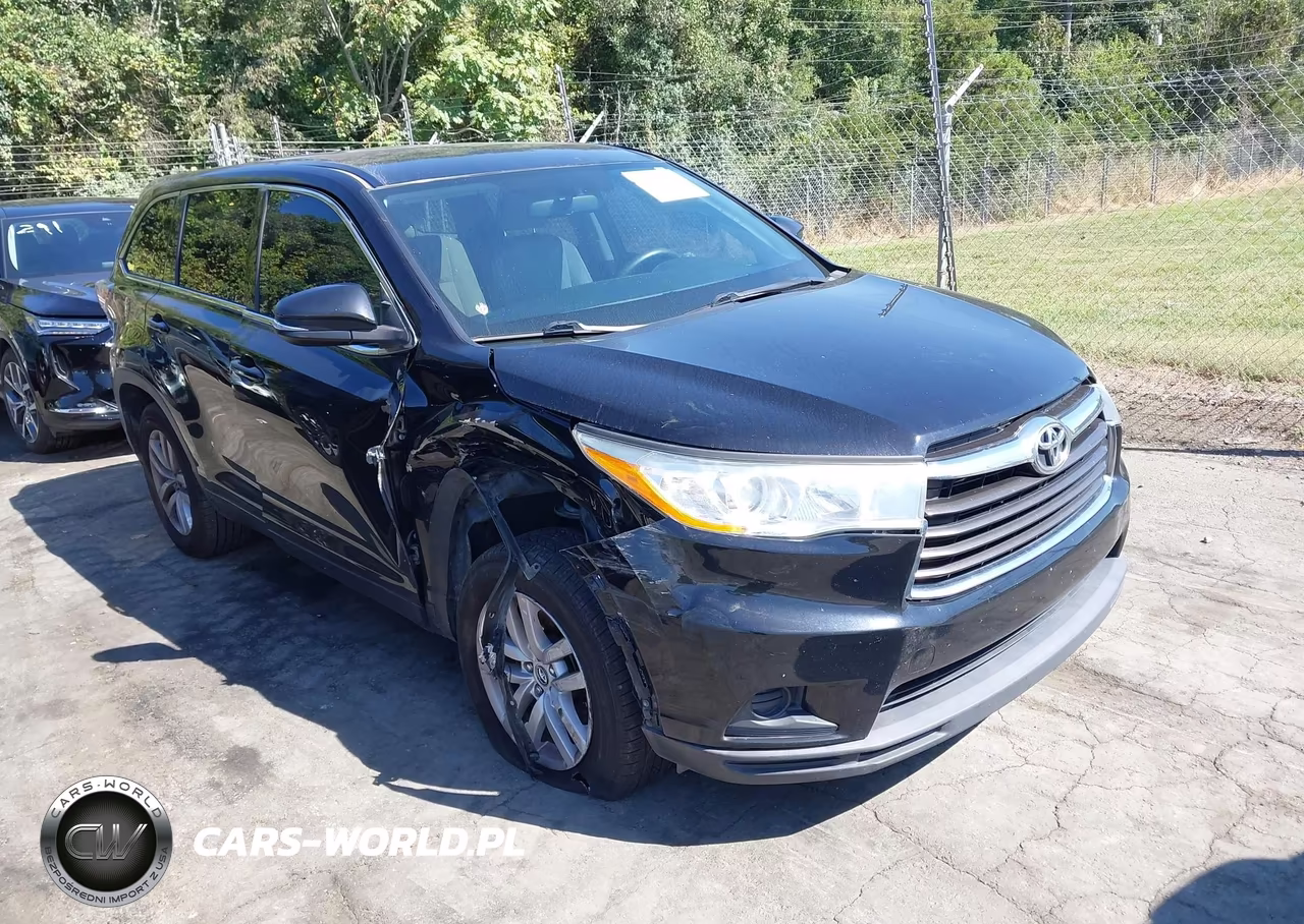 2016 Toyota Highlander Le V6