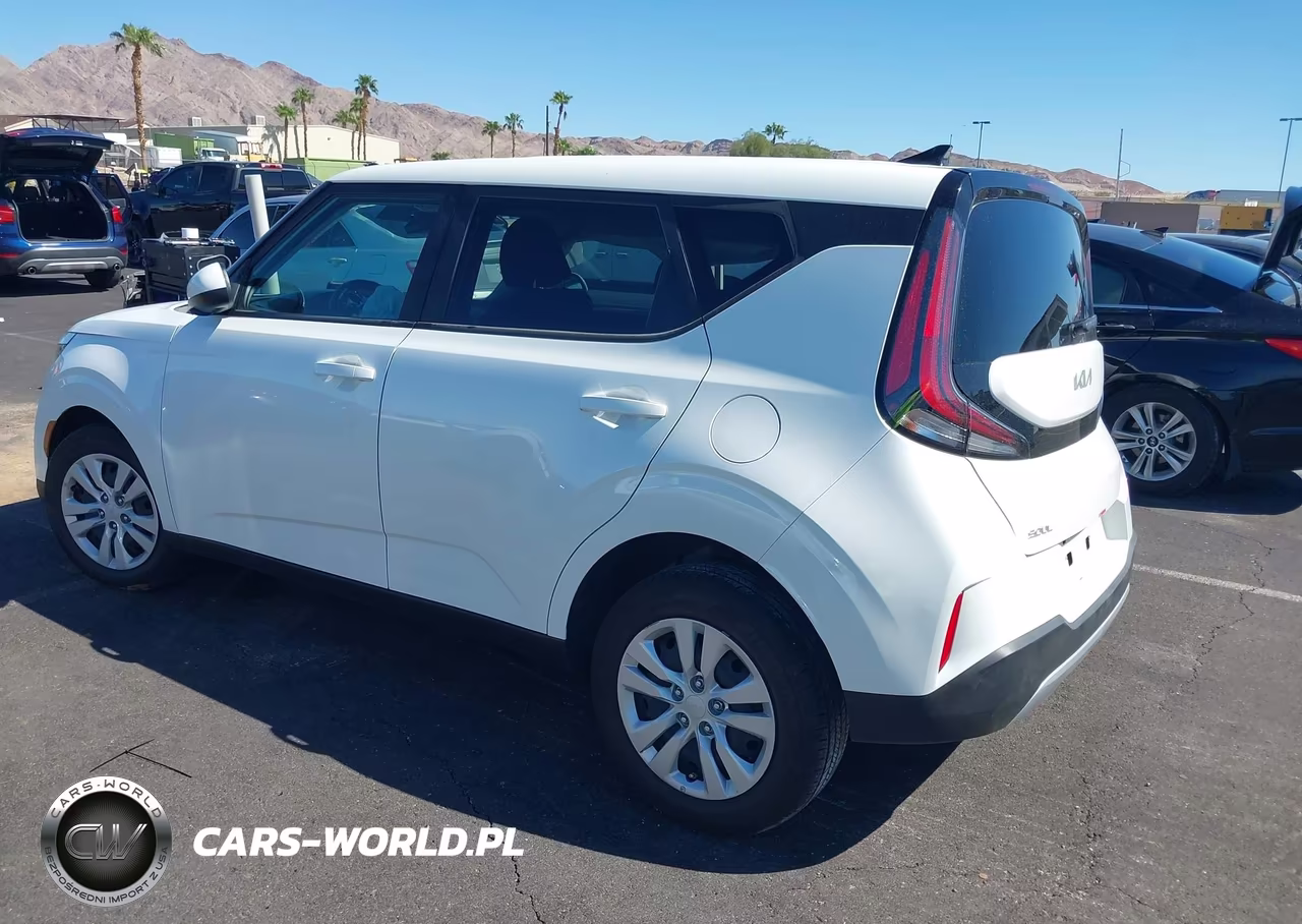 2025 Kia Soul Lx VIN:KNDJ23AU7S7960931 - 3