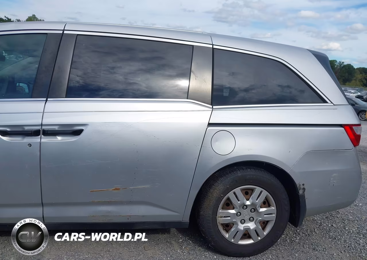 2011 Honda Odyssey Lx VIN:5FNRL5H29BB040759 - 13
