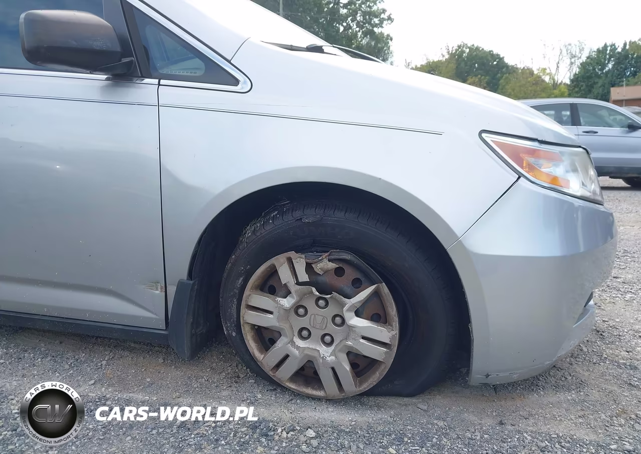 2011 Honda Odyssey Lx VIN:5FNRL5H29BB040759 - 16