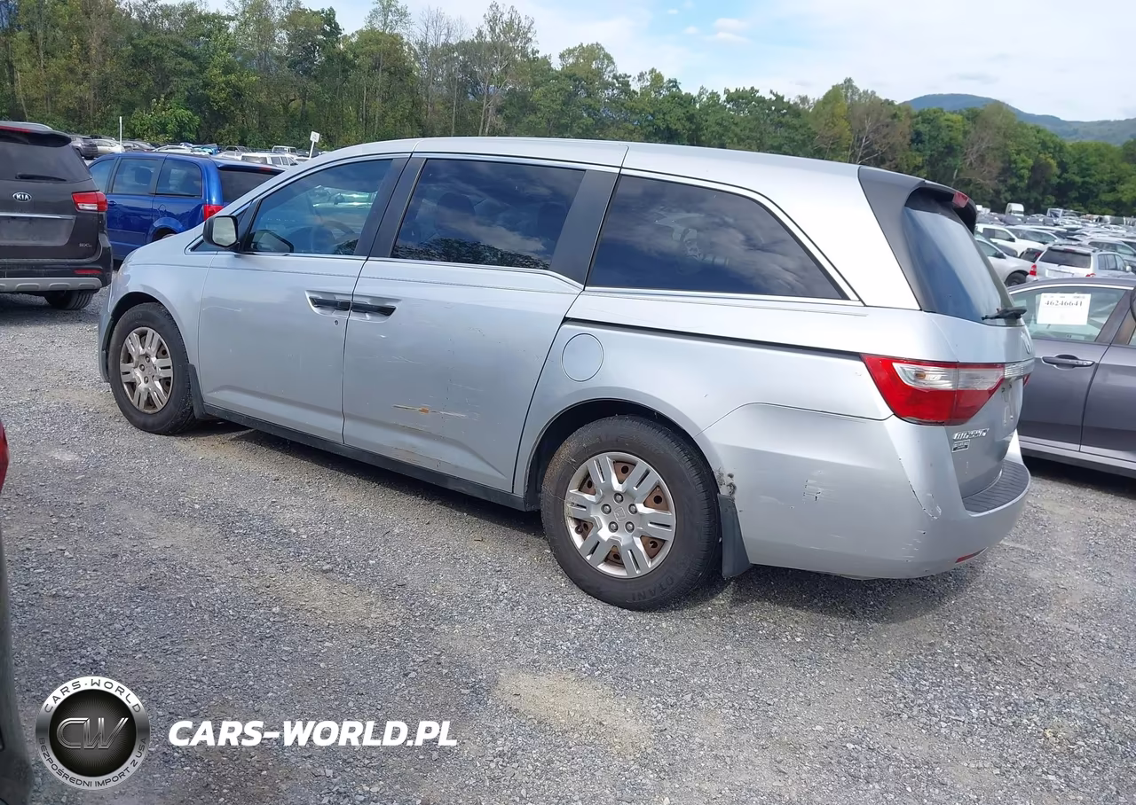 2011 Honda Odyssey Lx VIN:5FNRL5H29BB040759 - 3
