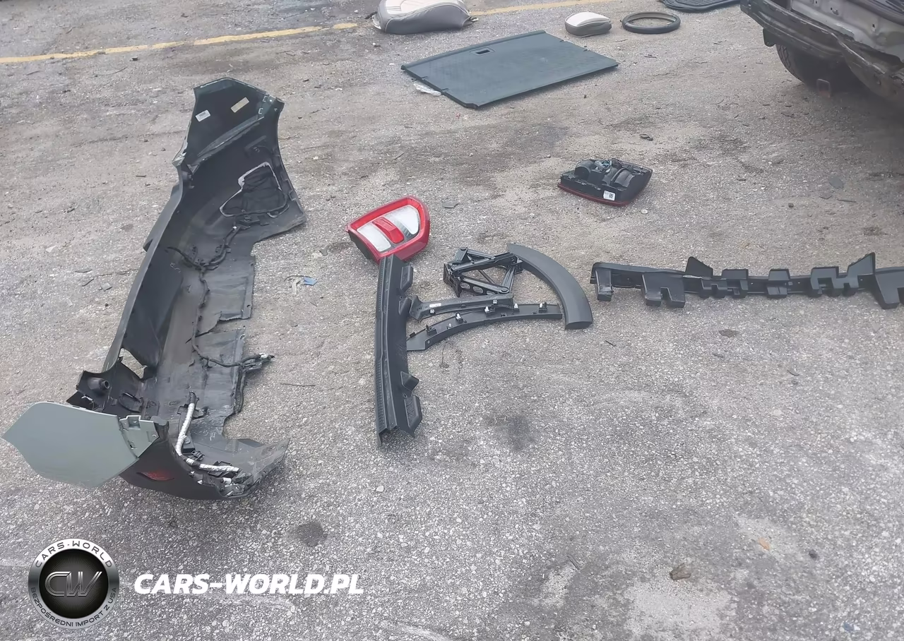 2021 Ford Bronco Sport Badlands VIN:3FMCR9D94MRB33698 - 12