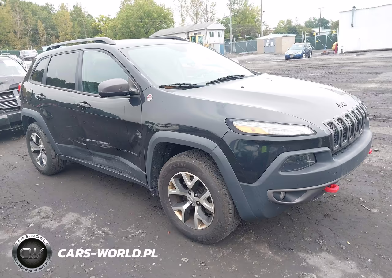 2015 Jeep Cherokee Trailhawk – zdjęcie 1 z 18