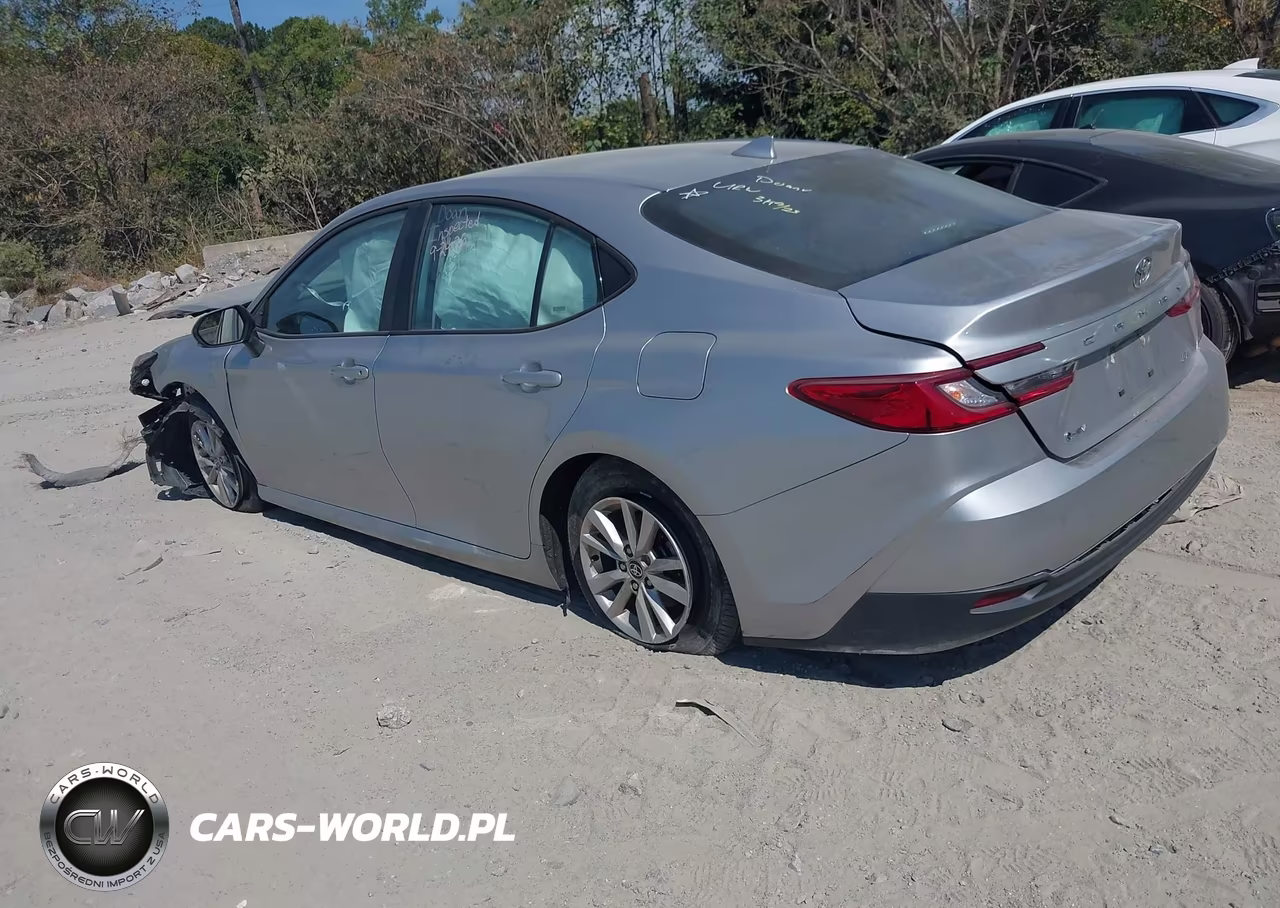 2025 Toyota Camry Le VIN:4T1DAACK2SU521021 - 14