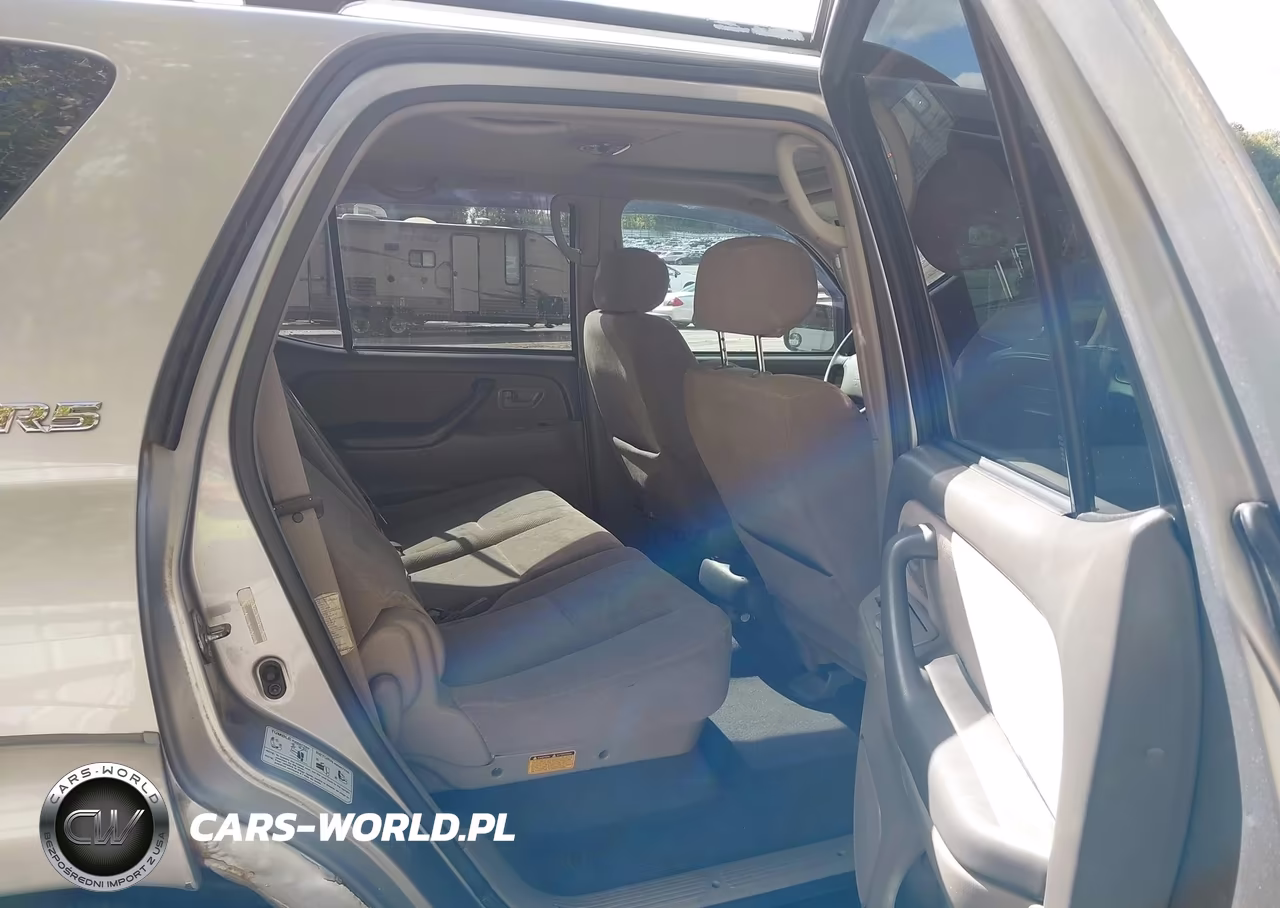 2003 Toyota Sequoia Sr5 V8 VIN:5TDBT44A13S152543 - 8