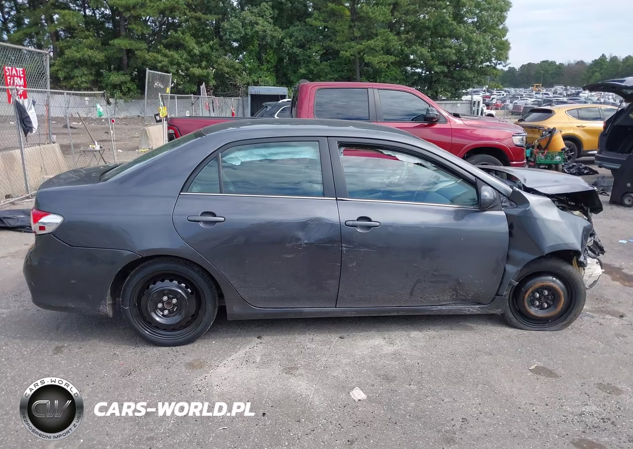 2013 Toyota Corolla Le VIN:2T1BU4EE3DC033868 - 14