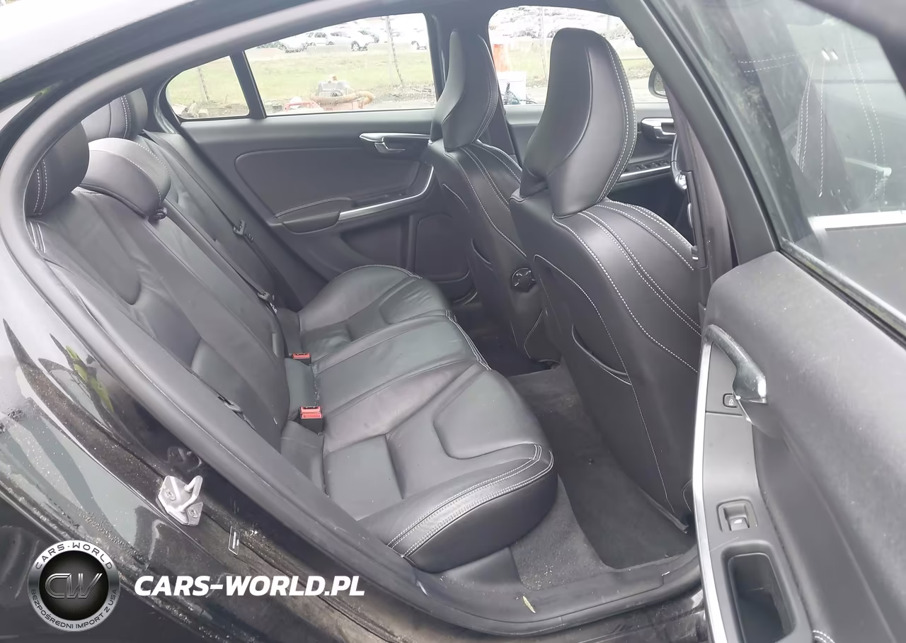 2015 Volvo S60 T5 Premier Plus VIN:YV140MFCXF2304616 - 8
