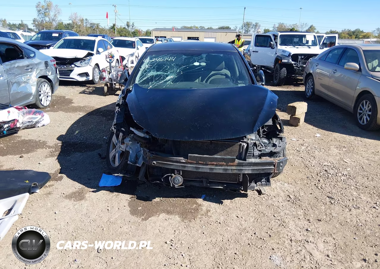 2011 Hyundai Elantra Gls VIN:5NPDH4AE4BH013514 - 13