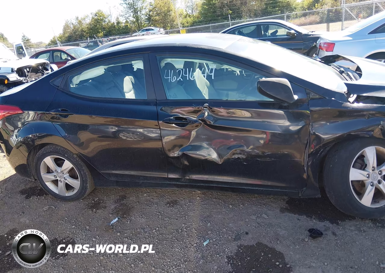 2011 Hyundai Elantra Gls VIN:5NPDH4AE4BH013514 - 14