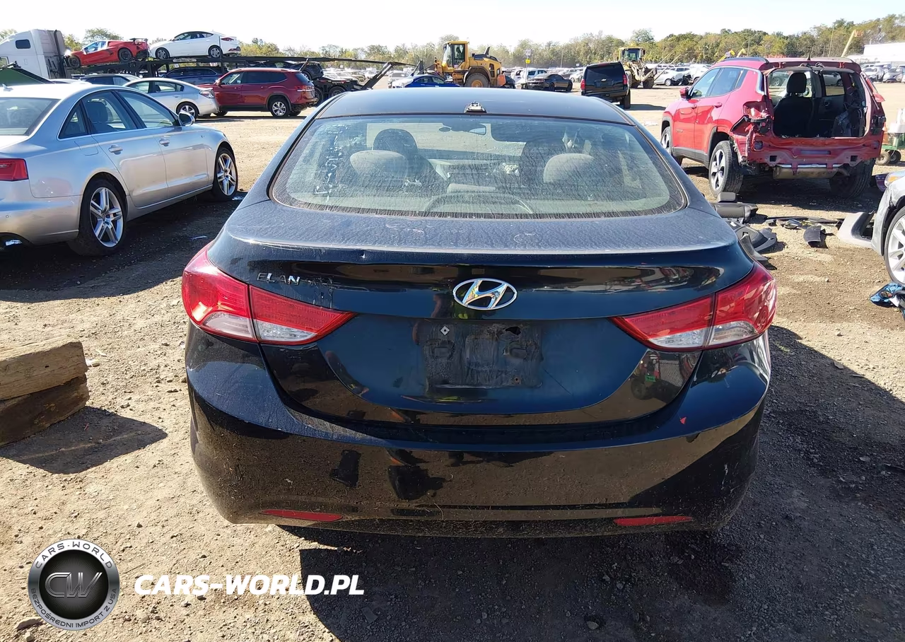 2011 Hyundai Elantra Gls VIN:5NPDH4AE4BH013514 - 17