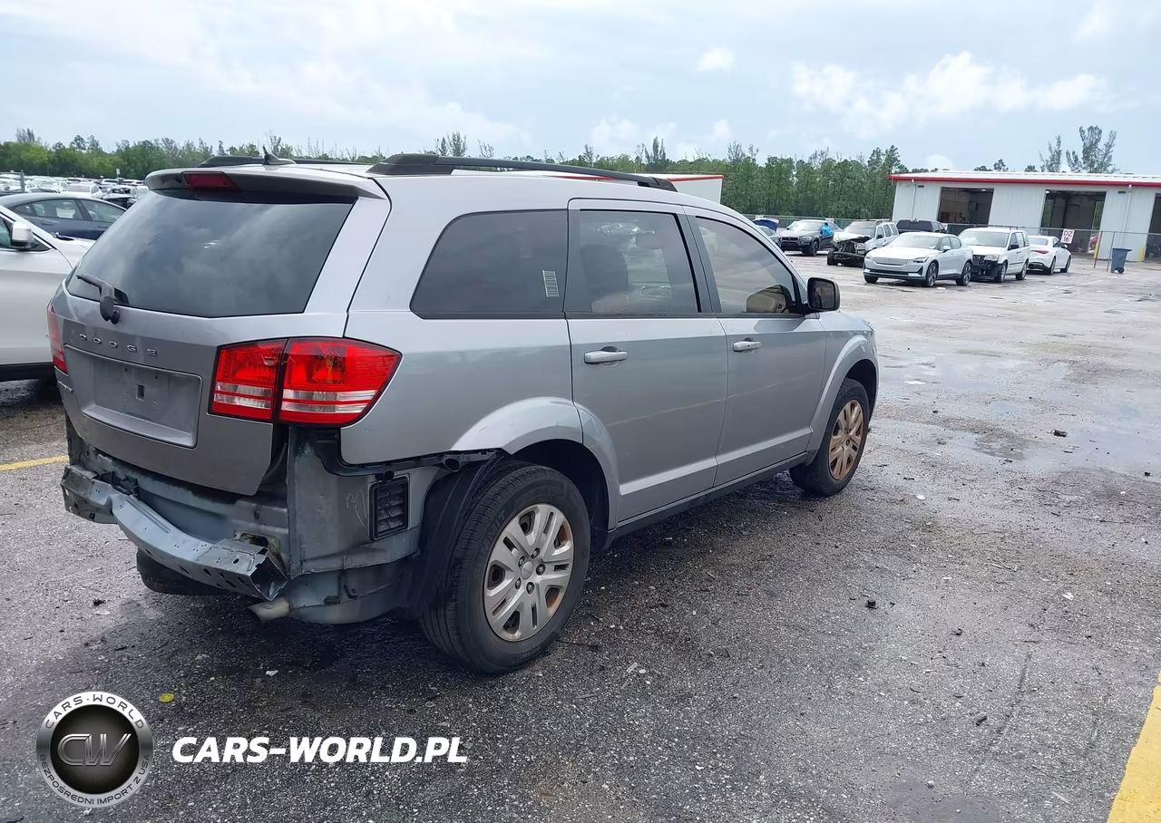 2016 Dodge Journey Se VIN:3C4PDCAB7GT215182 - 4
