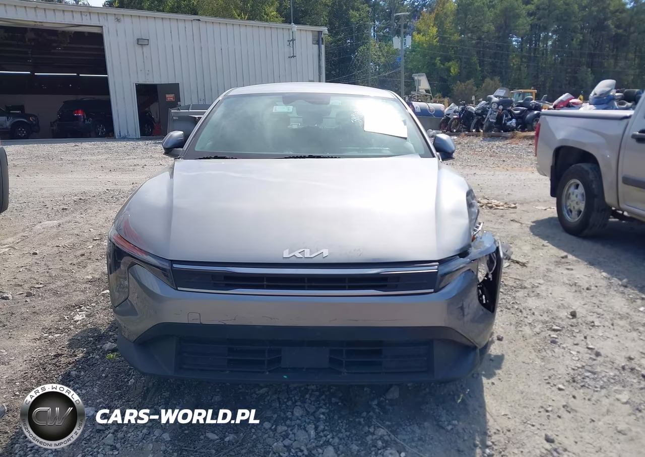2025 Kia K4 Lxs VIN:3KPFT4DE1SE046431 - 12