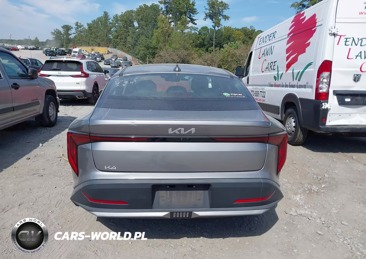 2025 Kia K4 Lxs VIN:3KPFT4DE1SE046431 - 16