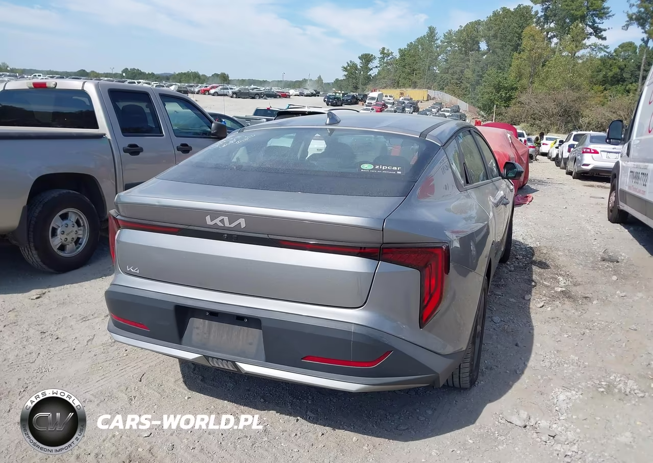 2025 Kia K4 Lxs VIN:3KPFT4DE1SE046431 - 4