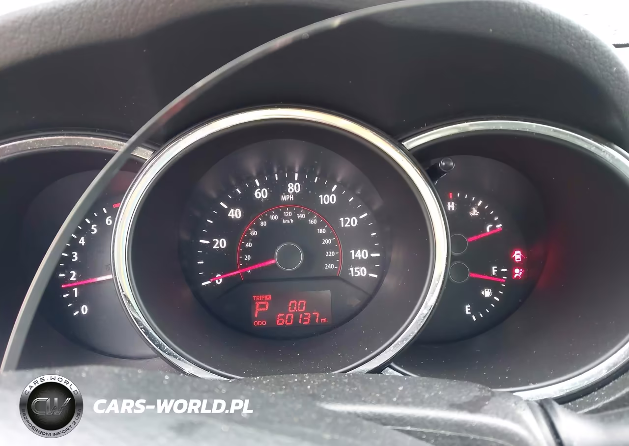 2011 Kia Sorento Lx VIN:5XYKTCA13BG122485 - 7