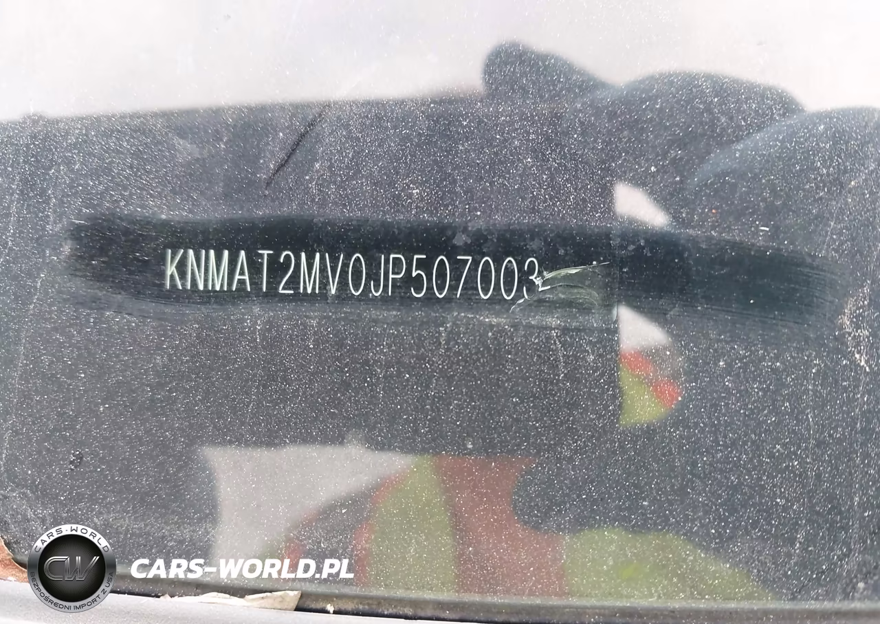 2018 Nissan Rogue Sv VIN:KNMAT2MV0JP507003 - 9