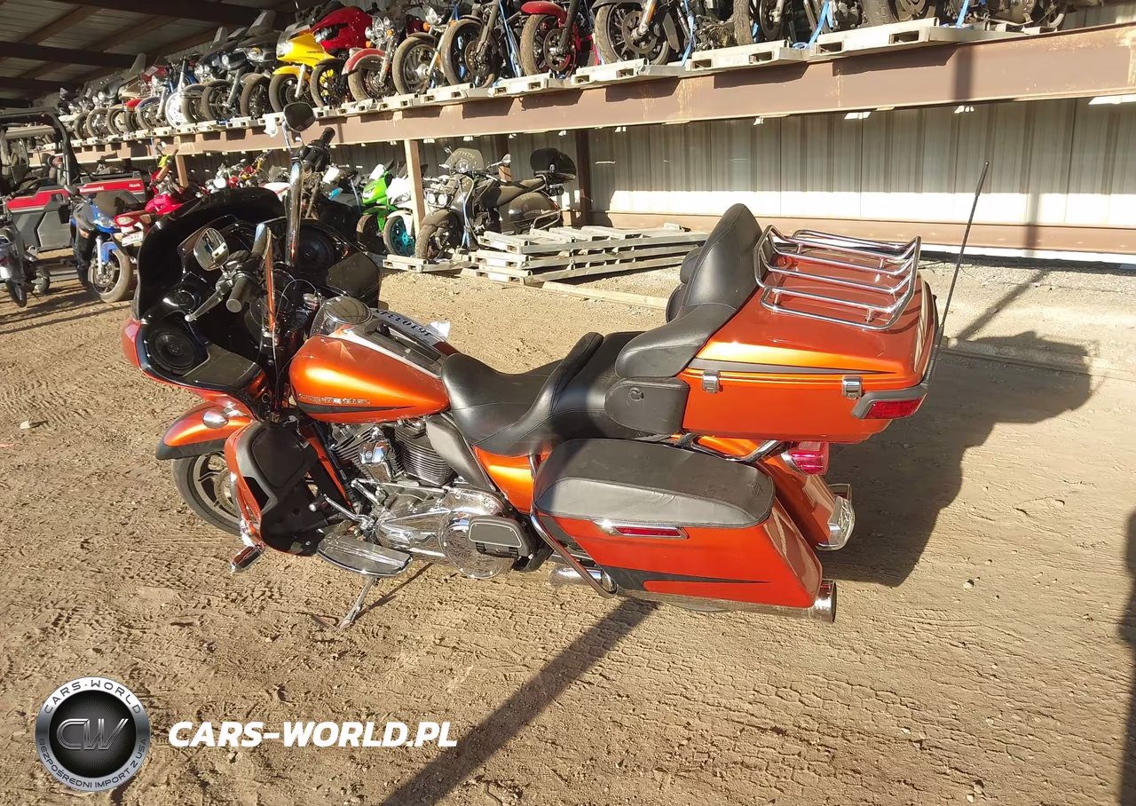 2019 Harley-Davidson Fltru VIN:1HD1KGF17KB632782 - 14
