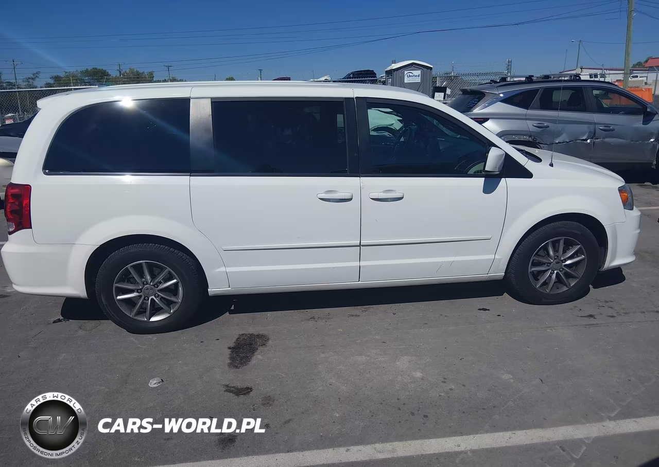 2017 Dodge Grand Caravan Se Plus VIN:2C4RDGBGXHR735990 - 13
