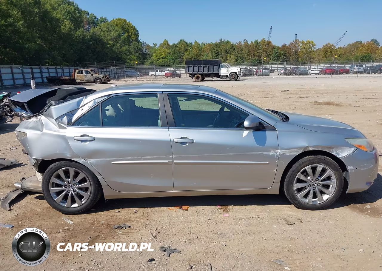 2016 Toyota Camry Xle VIN:4T1BF1FK5GU532011 - 13