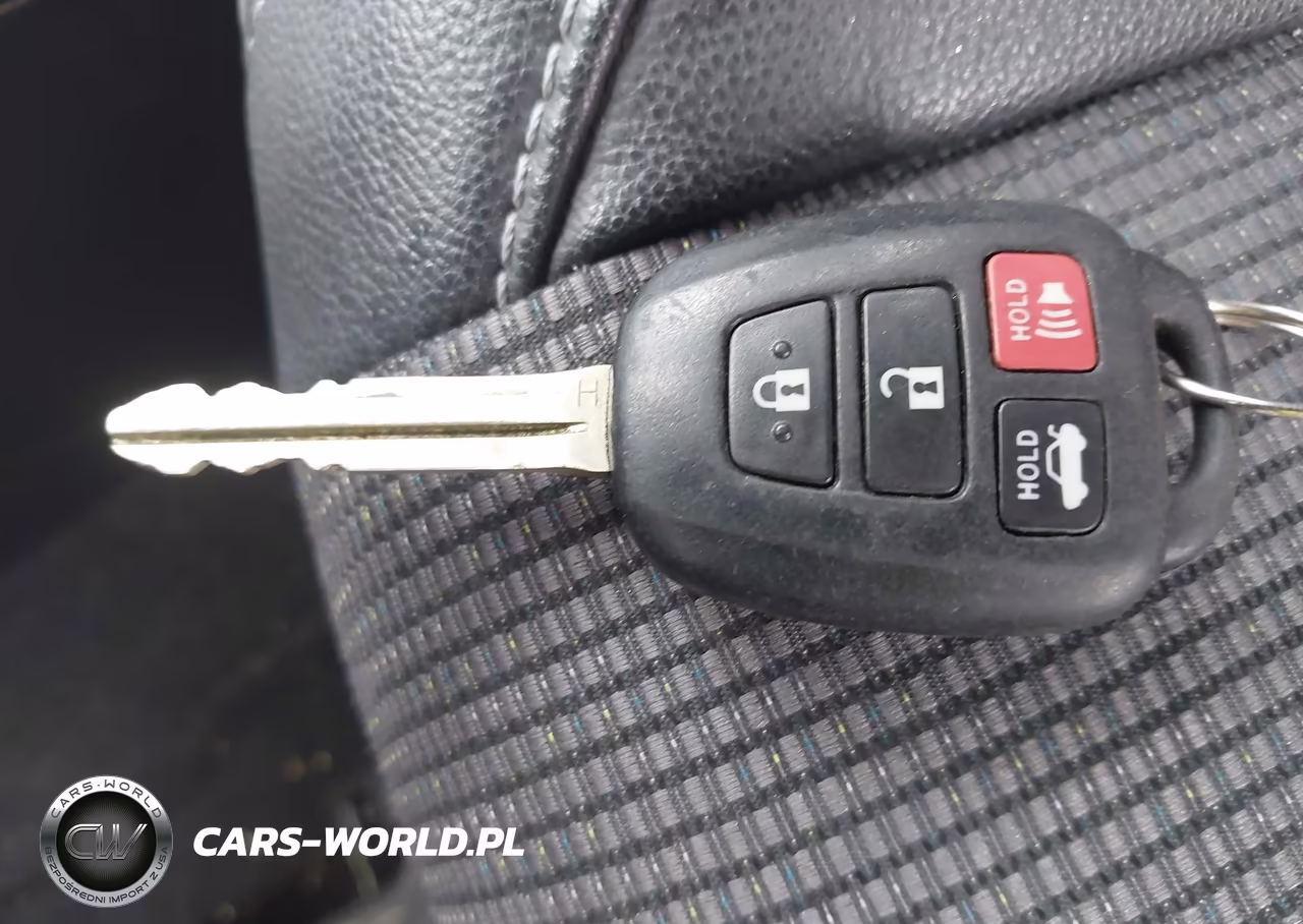 2016 Toyota Corolla S Plus VIN:2T1BURHE7GC528359 - 11