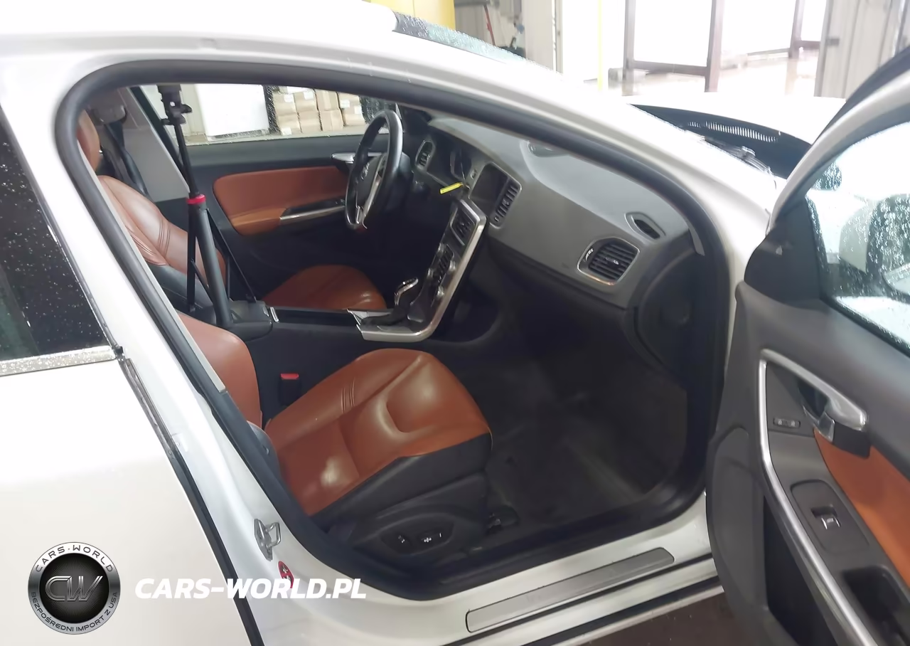 2017 Volvo S60 Inscription T5 Platinum VIN:LYV402HM5HB143707 - 5